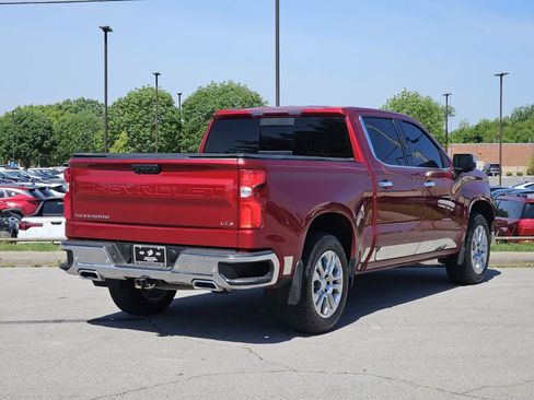 Used 2022 Chevrolet Silverado 1500 LTZ AWD/4WD image 4