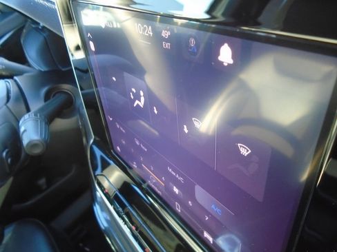 Certified 2022 Jeep Compass Altitude image 23