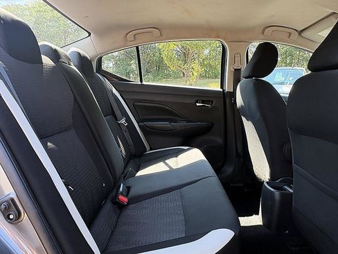 Used 2020 Nissan Versa SV FWD image 12
