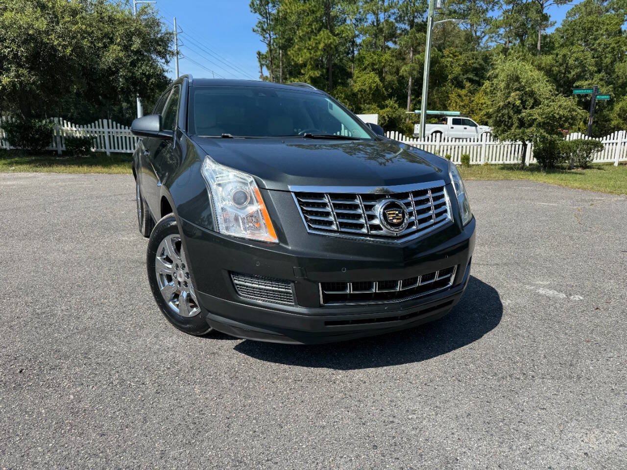 Used 2014 Cadillac SRX Luxury w/ Driver Awareness Package FWD image 36
