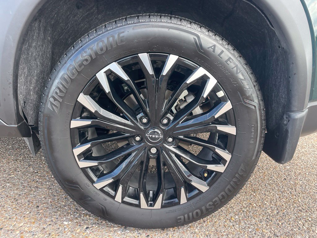 Used 2026 Nissan Rogue Dark Armor FWD image 20