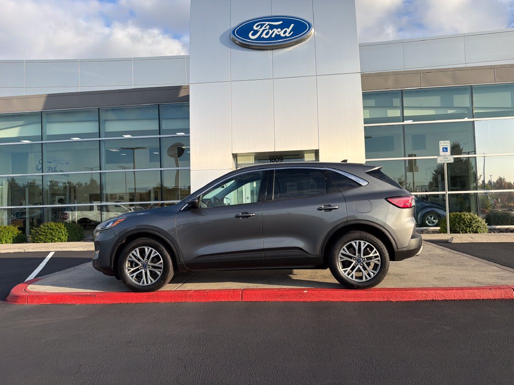 Used 2022 Ford Escape SEL AWD/4WD 360° Tour