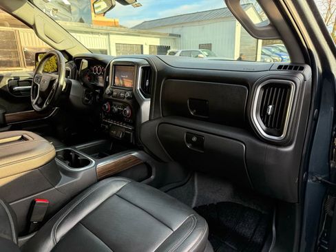 Used 2019 Chevrolet Silverado 1500 LT Trail Boss image 16