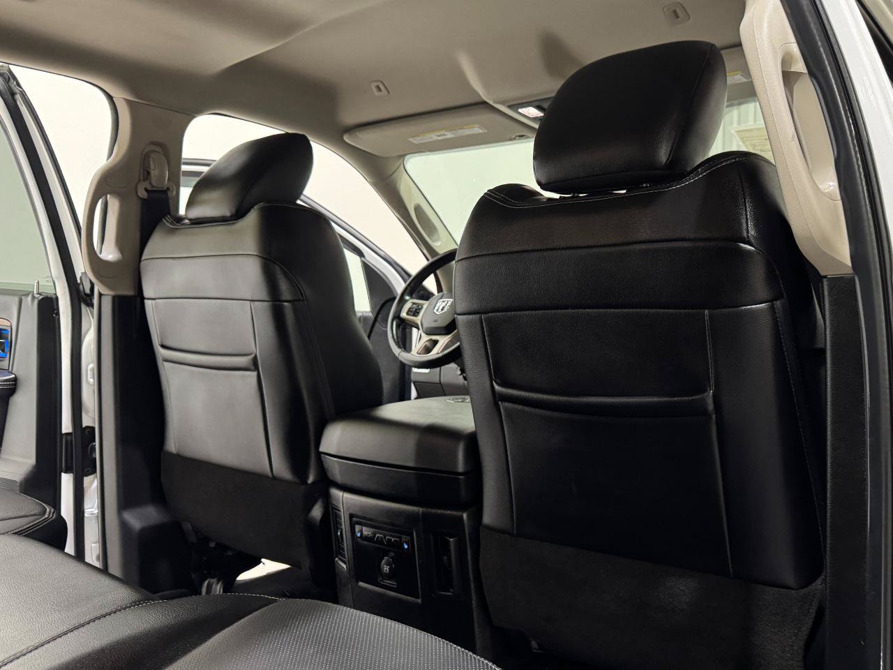 Used 2018 RAM 2500 Laramie w/ Convenience Group AWD/4WD image 15