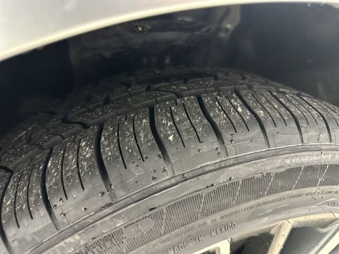 Certified 2023 Lexus ES 350 w/ Premium Package FWD image 12