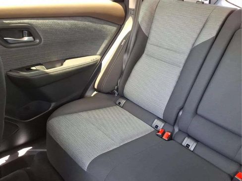 Used 2023 Nissan Rogue SV FWD image 17