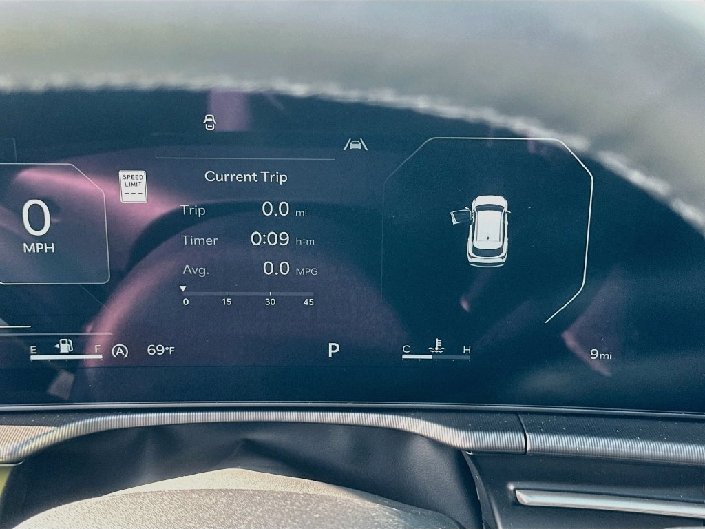 New 2027 Kia Sportage SX FWD image 12