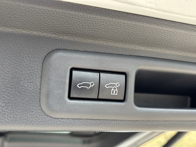 Used 2024 Toyota Sequoia TRD Pro AWD/4WD image 6