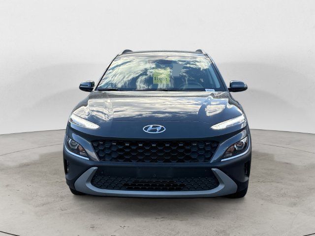 Certified 2023 Hyundai Kona SEL AWD/4WD image 2