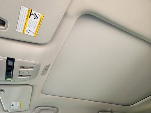 New 2025 Nissan Armada Platinum w/ Convenience Package image 22