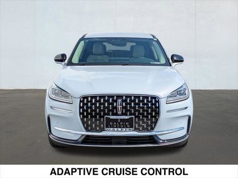 New 2025 Lincoln Corsair Reserve image 4