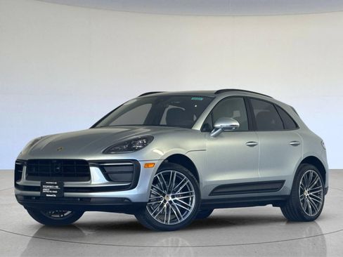 Certified 2026 Porsche Macan AWD/4WD image 1