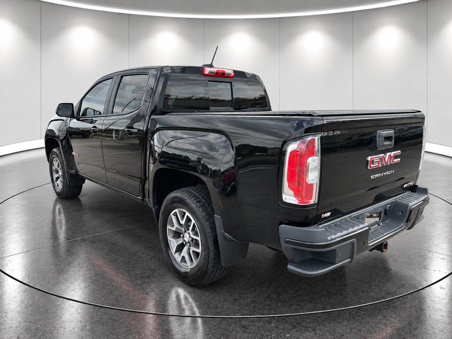 Used 2021 GMC Canyon AT4 AWD/4WD image 7