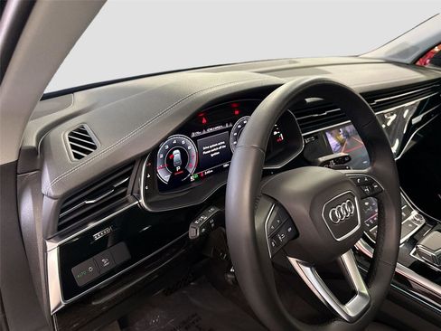 Certified 2023 Audi Q7 2.0T Premium Plus w/ Premium Plus Package AWD/4WD image 9