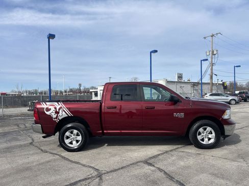 Used 2021 RAM 1500 Classic SLT image 4