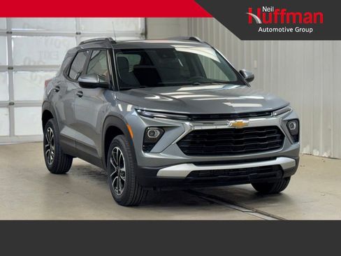 New 2026 Chevrolet TrailBlazer LT w/ LT Cold Weather Package AWD/4WD image 1