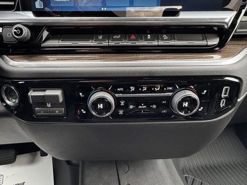 New 2026 Chevrolet Silverado 3500 LT w/ Convenience Package image 11