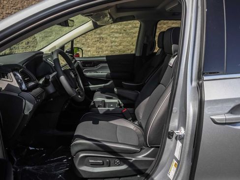 New 2026 Honda Odyssey Elite image 13