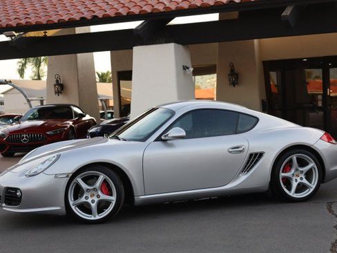 Used 2010 Porsche Cayman S RWD image 5