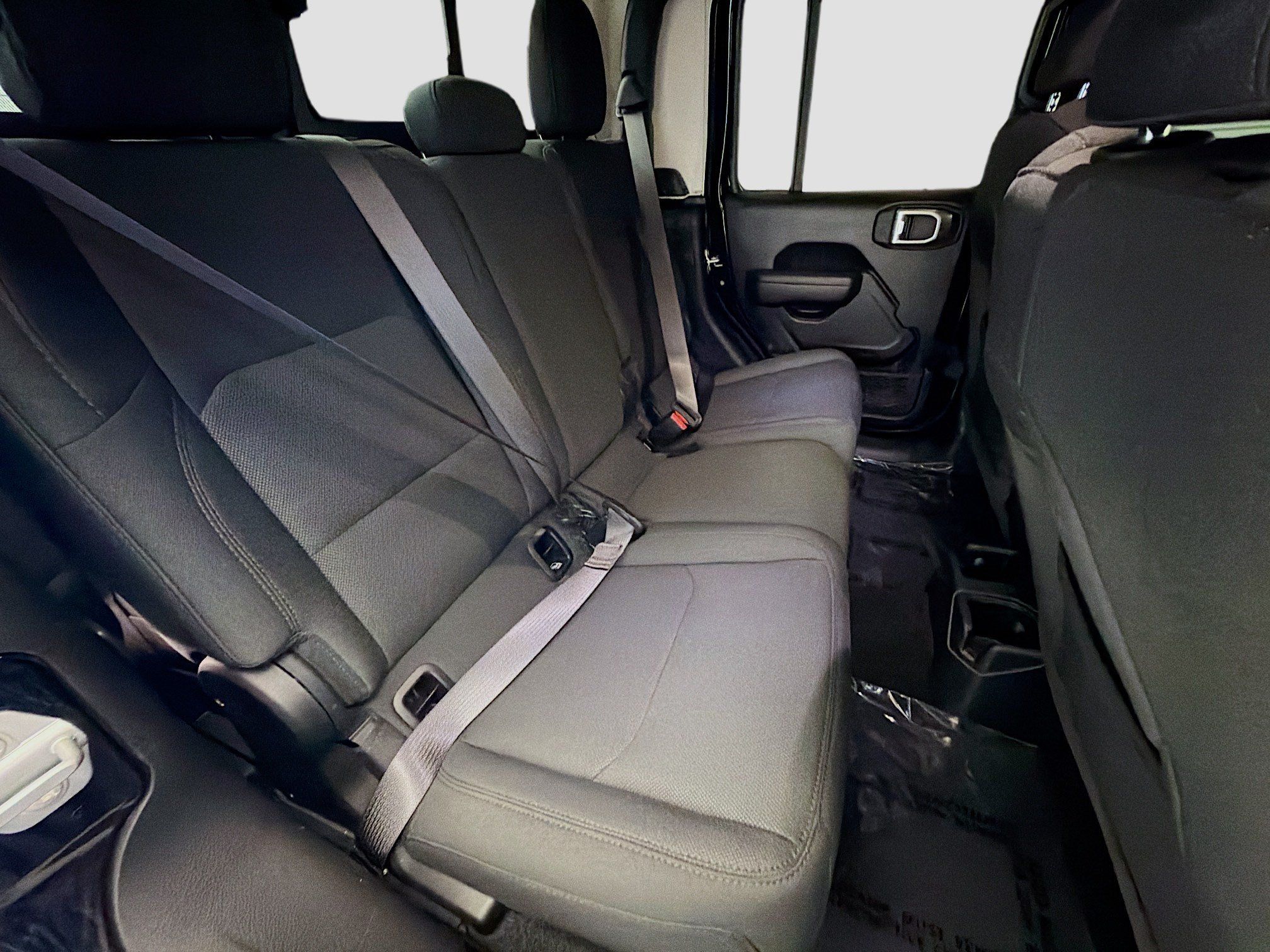 Used 2023 Jeep Gladiator Sport AWD/4WD image 14