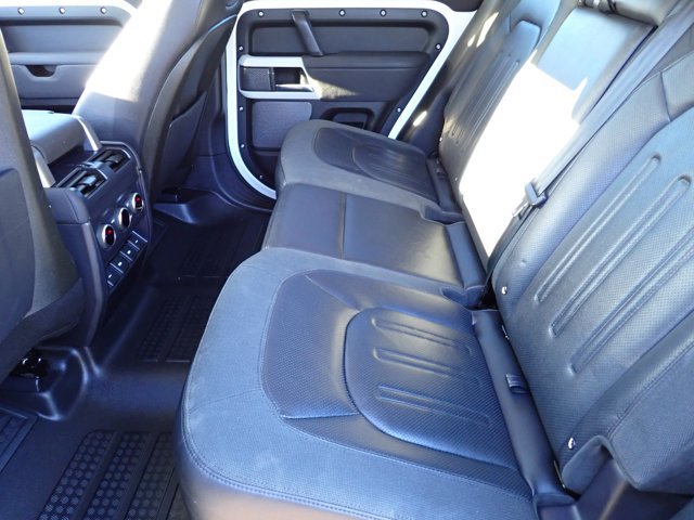 Used 2020 Land Rover Defender 110 SE AWD/4WD image 8