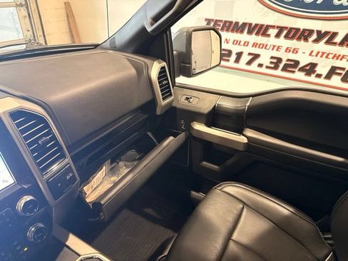 Used 2019 Ford F150 Lariat w/ Equipment Group 502A Luxury AWD/4WD image 27