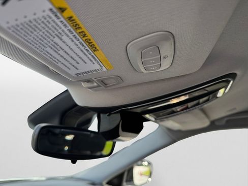 Certified 2022 Jeep Grand Cherokee L Limited w/ Black Appearance Package image 27