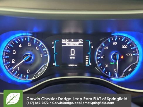 Used 2017 Chrysler Pacifica Touring-L image 23