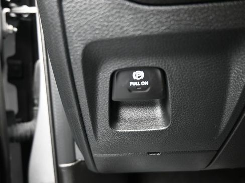 Used 2024 RAM 1500 Tradesman w/ Night Edition image 32