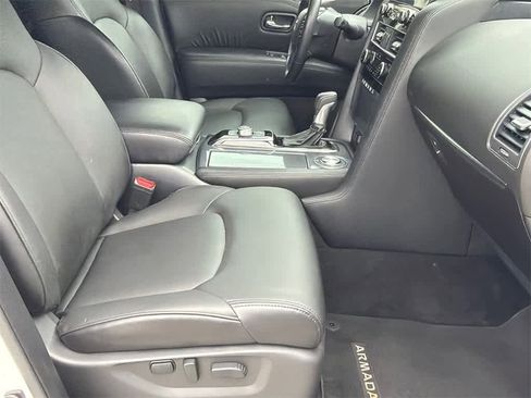 Used 2022 Nissan Armada SV w/ SV Appearance Package image 12