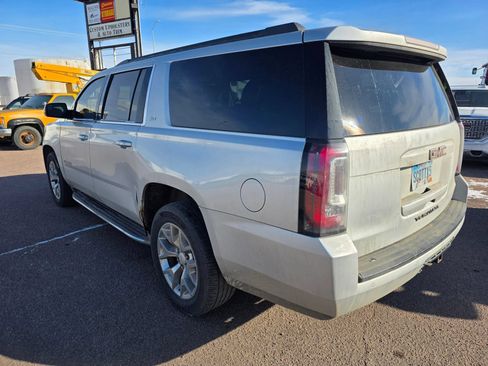 Used 2015 GMC Yukon XL SLT AWD/4WD image 7
