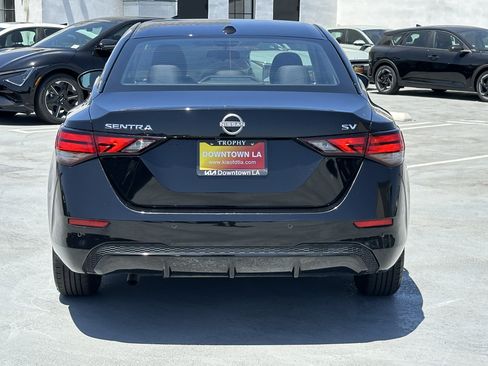 Used 2024 Nissan Sentra SV FWD image 6
