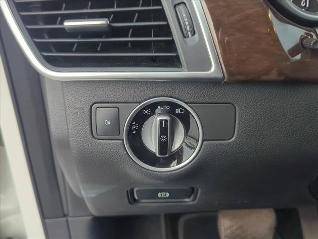 Used 2014 Mercedes-Benz GL 350 BlueTEC 4MATIC image 10