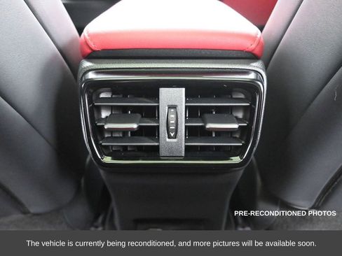 Used 2025 Lexus NX 450h+ F Sport image 33