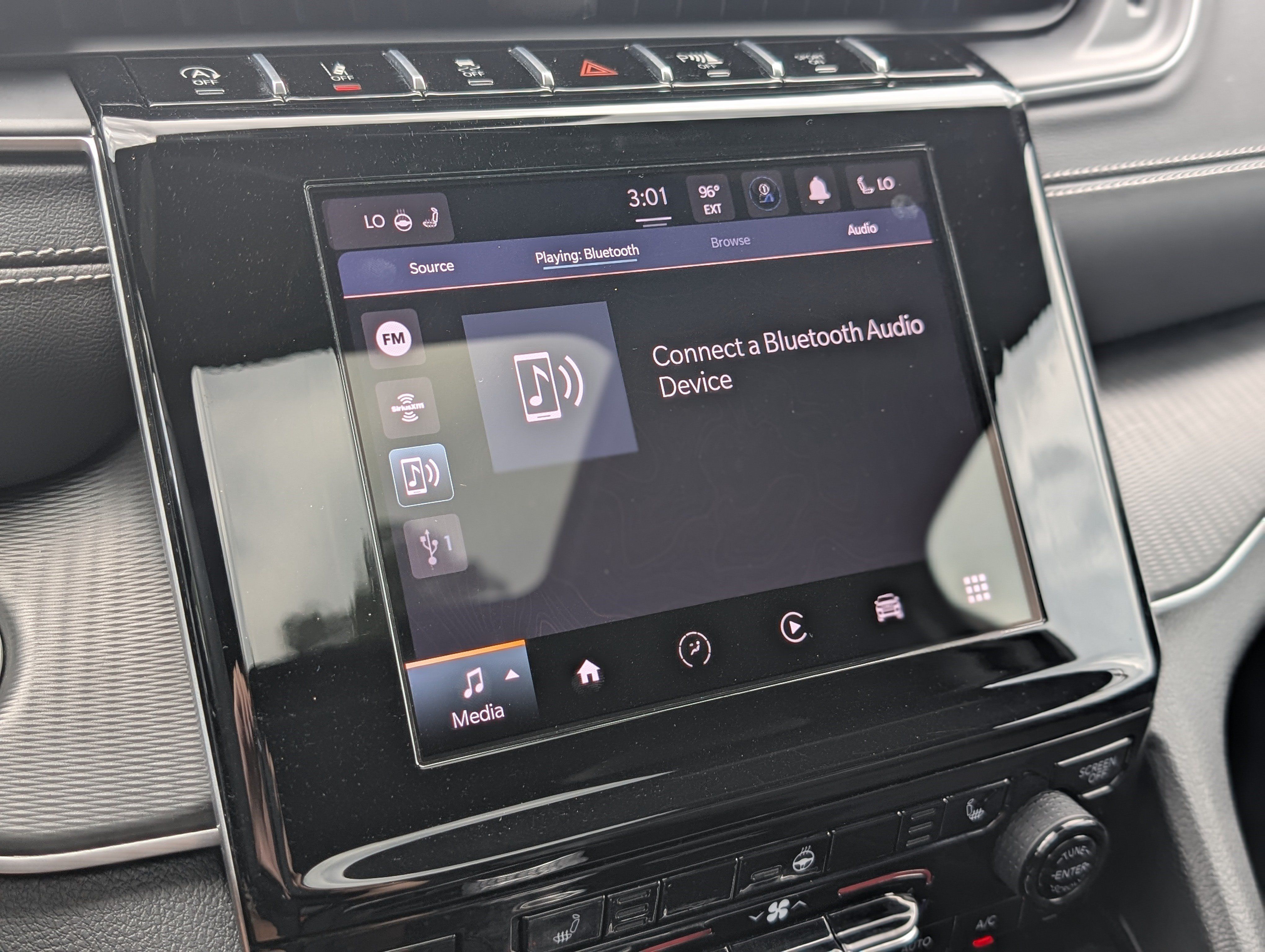 Used 2024 Jeep Grand Cherokee Altitude AWD/4WD image 28
