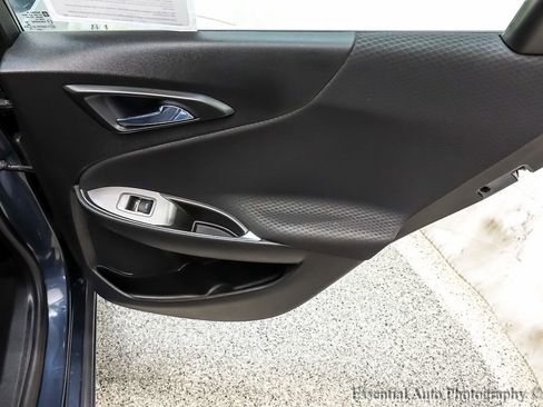 Used 2020 Chevrolet Malibu LT image 23
