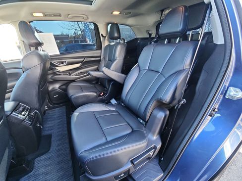 Used 2022 Subaru Ascent Limited w/ Technology Package image 25