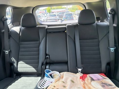 Used 2022 Mitsubishi Outlander SE FWD image 11