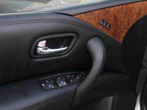 Certified 2023 Nissan Armada SL w/ Captain's Chairs Package AWD/4WD image 15