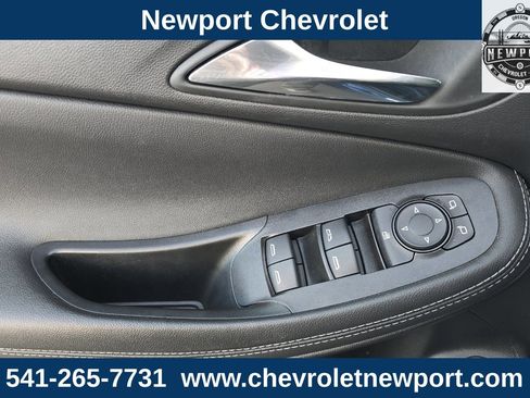 Used 2023 Buick Encore GX Essence w/ Experience Buick Package image 12