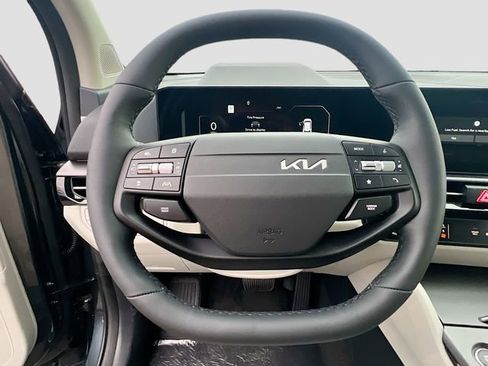 New 2026 Kia Sportage SX Prestige image 11