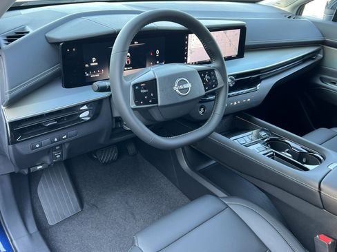 Certified 2025 Nissan Murano SL image 16