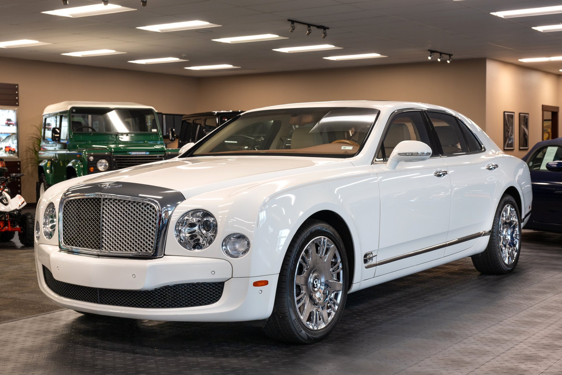 Used 2013 Bentley Mulsanne RWD image 9