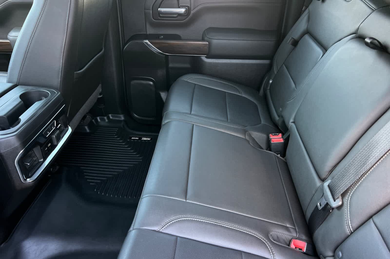 Used 2019 GMC Sierra 1500 SLT w/ SLT Premium Plus Package AWD/4WD image 5