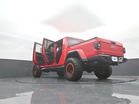Used 2020 Jeep Gladiator Overland AWD/4WD image 48