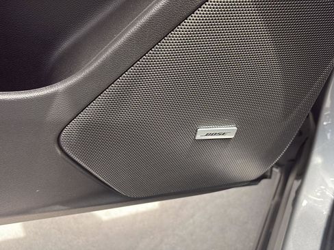 New 2025 Cadillac XT6 Luxury image 35