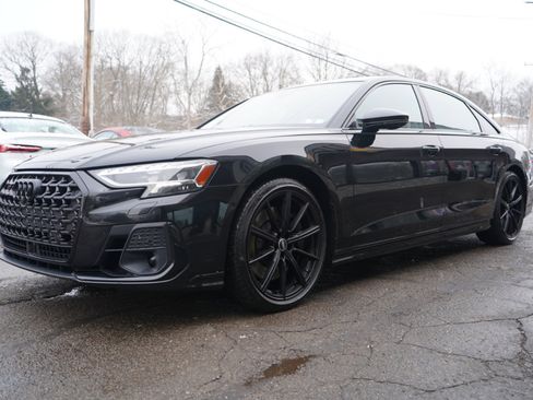 Used 2022 Audi S8 w/ S8 Comfort Plus Package image 10