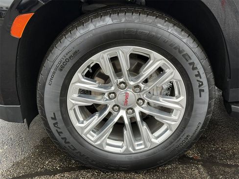 Used 2021 GMC Yukon SLT w/ SLT Luxury Plus Package image 12