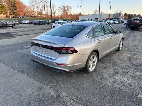 Used 2023 Honda Accord LX image 3