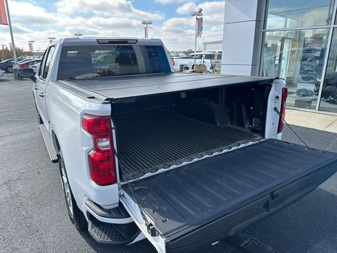 Used 2022 Chevrolet Silverado 1500 Custom image 6